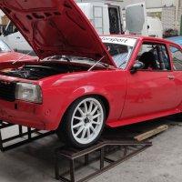 Oranje Opel Ascona B 2.5CIH met 212PK