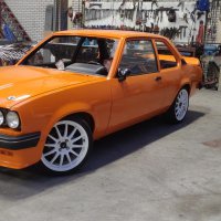 Oranje Opel Ascona B 2.5CIH met 212PK