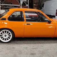 Oranje Opel Ascona B 2.5CIH met 212PK