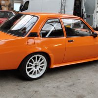 Oranje Opel Ascona B 2.5CIH met 212PK