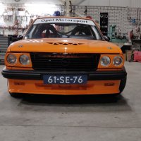 Oranje Opel Ascona B 2.5CIH met 212PK