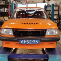 Oranje Opel Ascona B 2.5CIH met 212PK