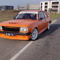 Oranje Opel Ascona B 2.5CIH met 212PK