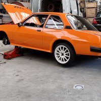 Oranje Opel Ascona B 2.5CIH met 212PK