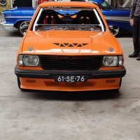 Oranje Opel Ascona B 2.5CIH met 212PK