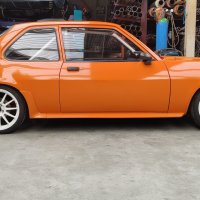 Oranje Opel Ascona B 2.5CIH met 212PK