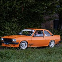 Oranje Opel Ascona B 2.5CIH met 212PK