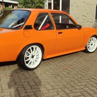 Oranje Opel Ascona B 2.5CIH met 212PK