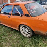 Oranje Opel Ascona B 2.5CIH met 212PK