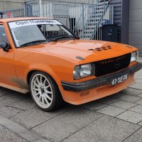 Oranje Opel Ascona B 2.5CIH met 212PK