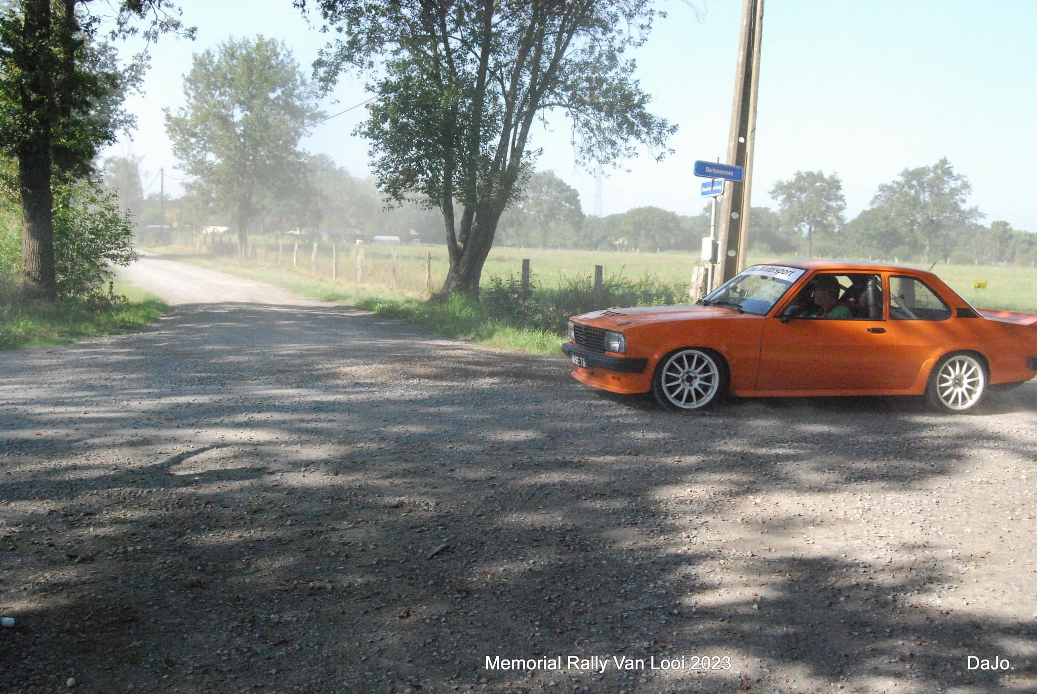 Oranje Opel Ascona B 2.5CIH met 212PK