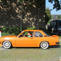 Oranje Opel Ascona B 2.5CIH met 212PK