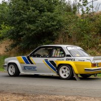 Oranje Opel Ascona B 2.5CIH met 212PK