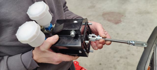 Oranje Opel Ascona B 2.5CIH met 212PK