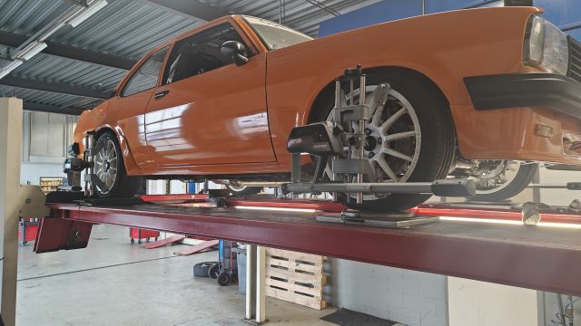 Opel Ascona-B Oranje Opel Ascona B 2.5CIH met 212PK