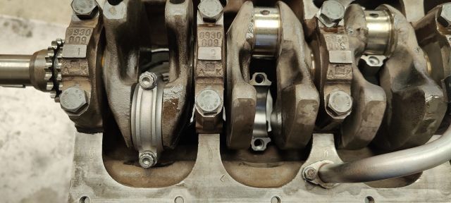 Oranje Opel Ascona B 2.5CIH met 212PK