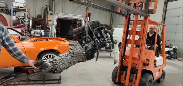 Oranje Opel Ascona B 2.5CIH met 212PK