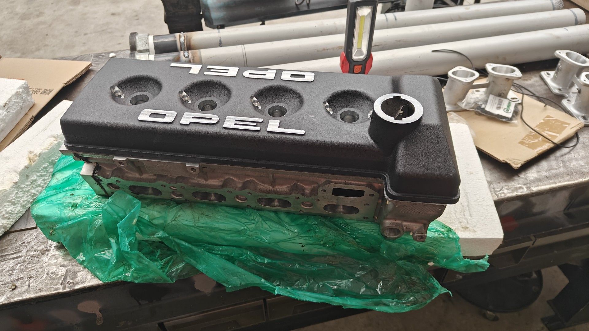 Oranje Opel Ascona B 2.5CIH met 212PK